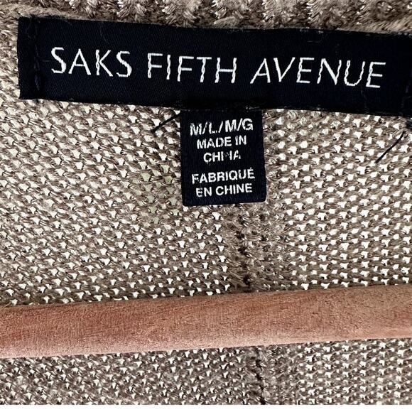 Saks Fifth Avenue M/L Tan Knit Fringe Hem Poncho Sweater Boho Chic - Picture 3 of 8